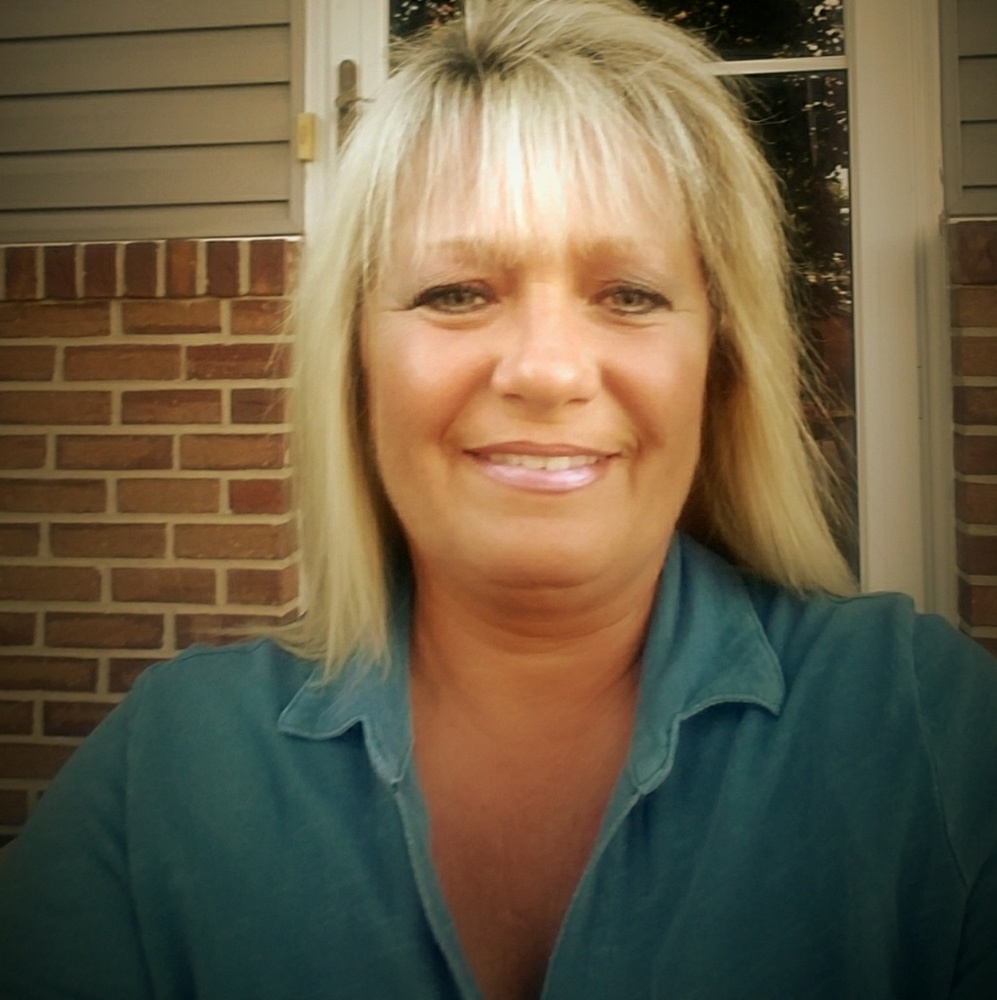 Meet your Posher, Kelli